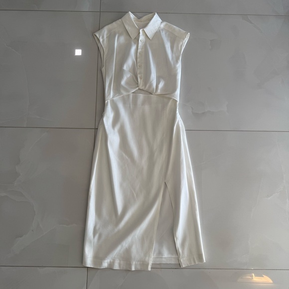 Frame Denim Dresses & Skirts - Frame Denim White Sleeveless Dress Midi Collared Cut Out White Button Up